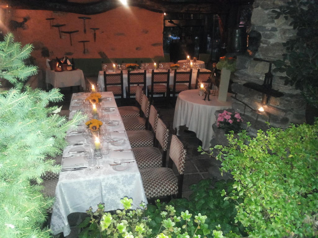 Motto Del Gallo Hotel Taverne Екстериор снимка